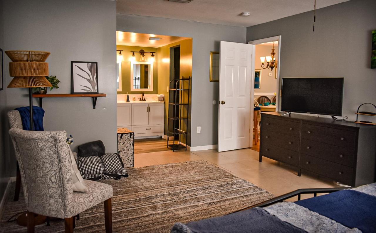 Welcome To The Cottage: A Home Away From Home Port St. Lucie Екстер'єр фото
